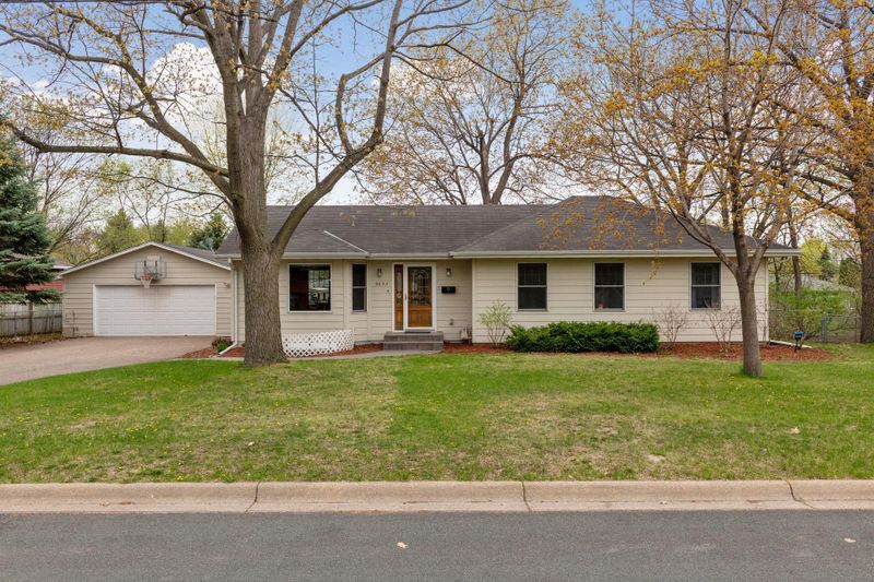 9852 Wentworth Ave S, Bloomington, MN 55420