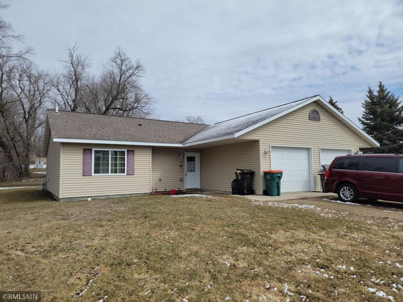 135 North St W, Eagle Bend, MN 56446