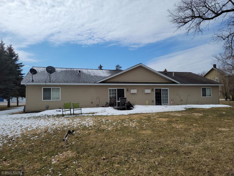 135 North St W, Eagle Bend, MN 56446