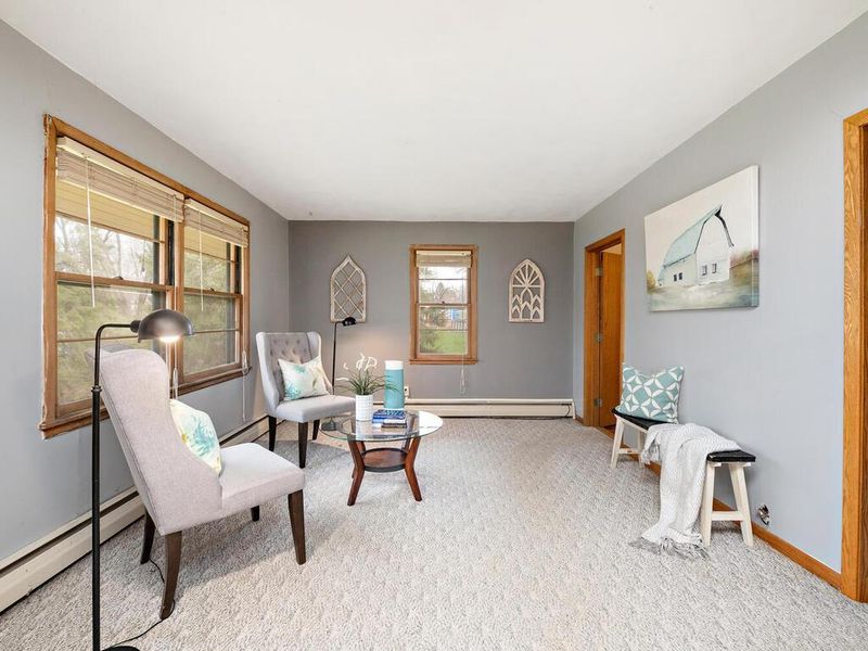 5117 Clear Spring Rd, Minnetonka, MN 55345