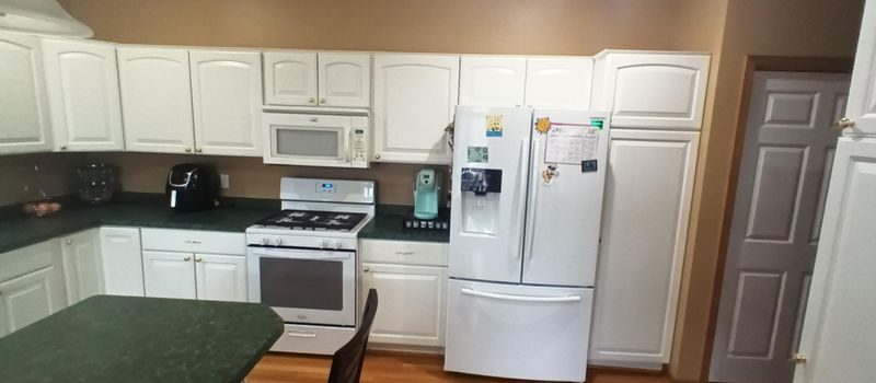 22350 Marie Ave, Rogers, MN 55374
