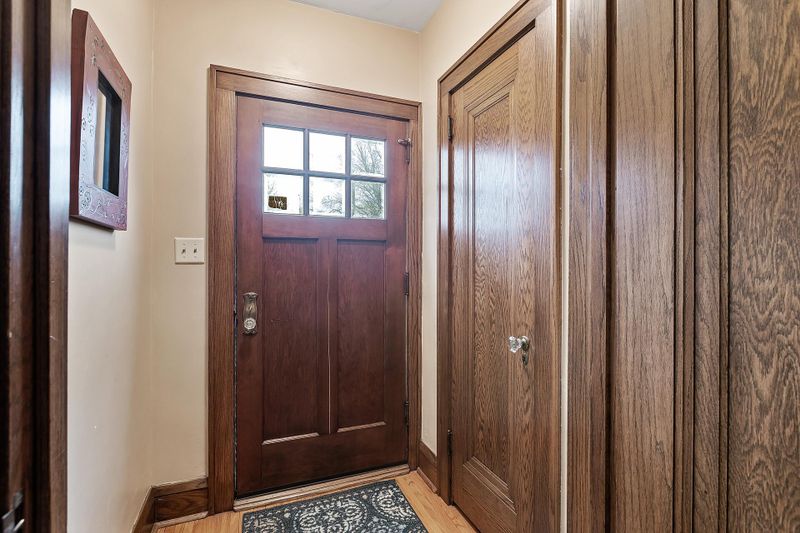1363 Como Ave, Saint Paul, MN 55108