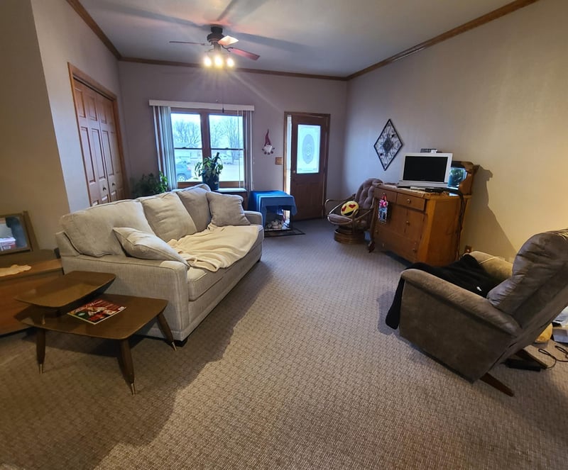 205 N Ross St, Hardwick, MN 56134