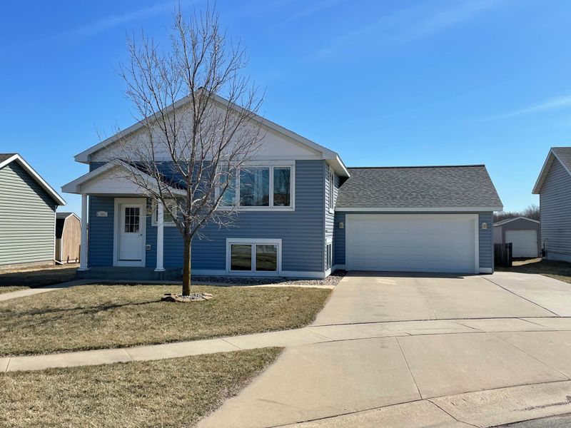 104 7th St SE, Grand Meadow, MN 55936