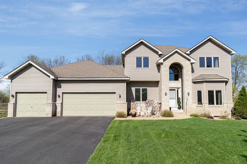 7058 137th Ave NW, Ramsey, MN 55303