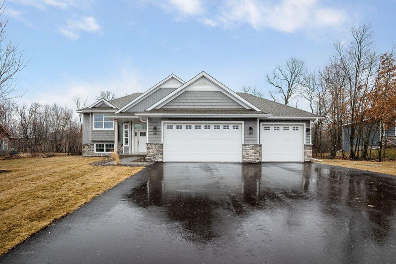 4749 381st Trl, North Branch, MN 55056