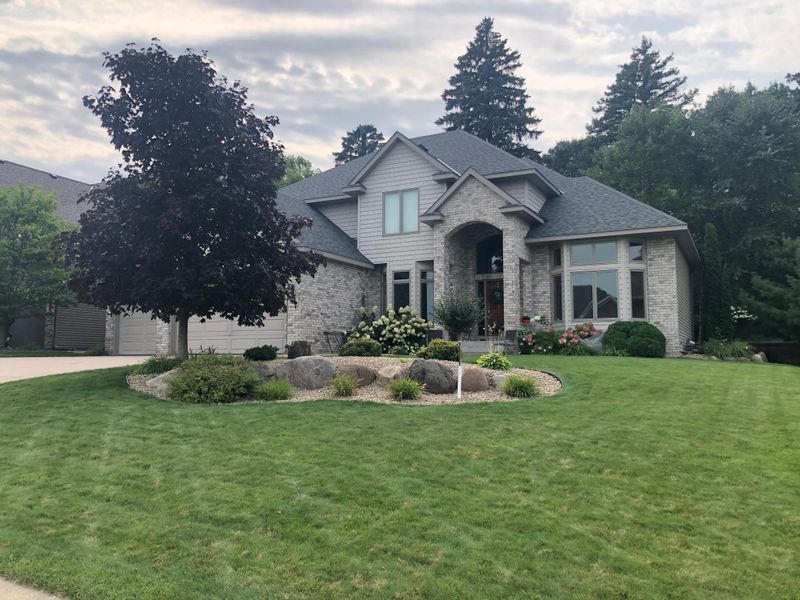 10949 River Pines Dr N, Champlin, MN 55316