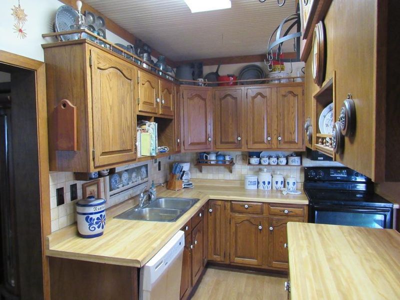 24612 521st Ave, Winthrop, MN 55396