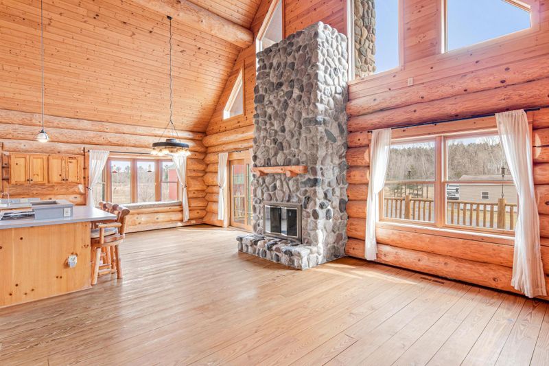 11808 Wilcox Rd, North Branch, MN 55056