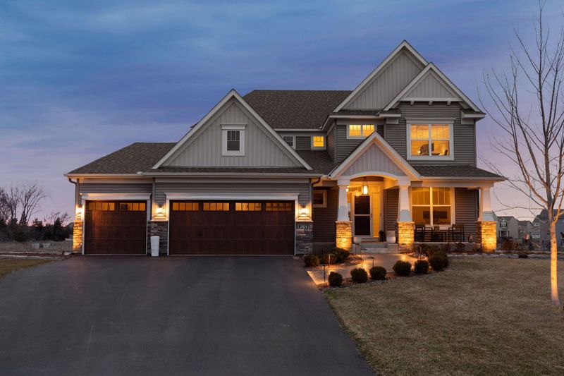 2024 Summerhill Ct, Shakopee, MN 55379