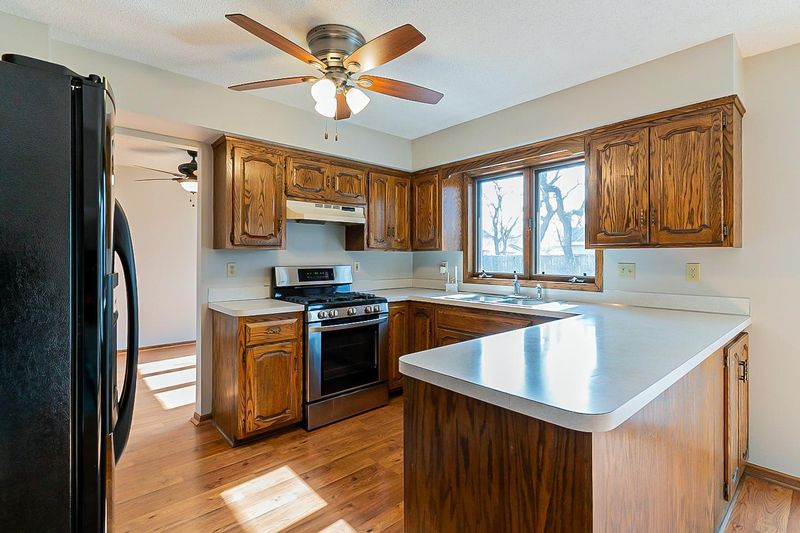 13931 Wintergreen St NW, Andover, MN 55304