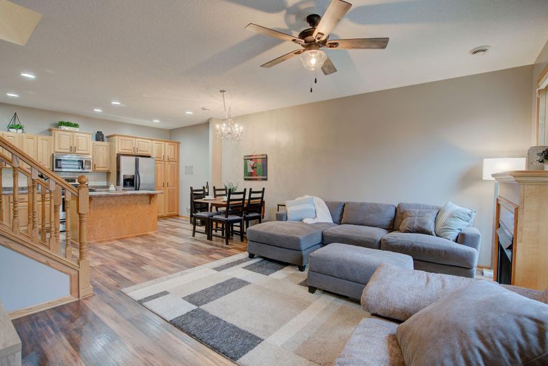 777 Parkside Ln, Fridley, MN 55421