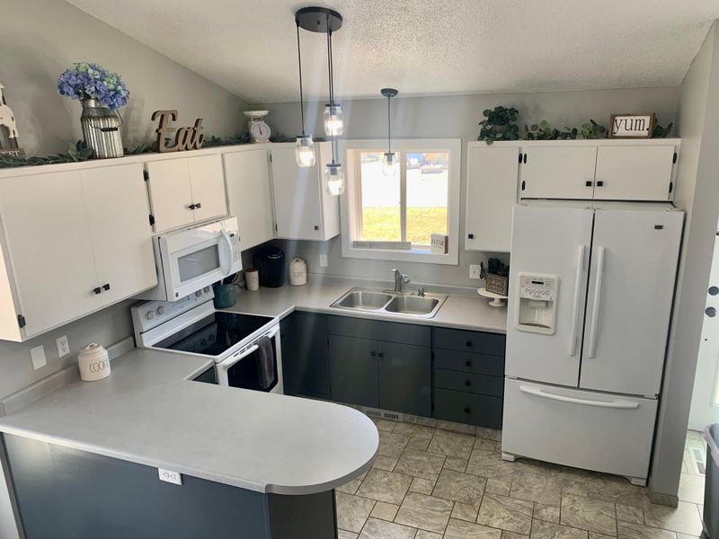 703 2nd St NE, Saint Stephen, MN 56375
