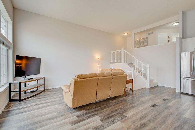 15029 December Way, Rosemount, MN 55068