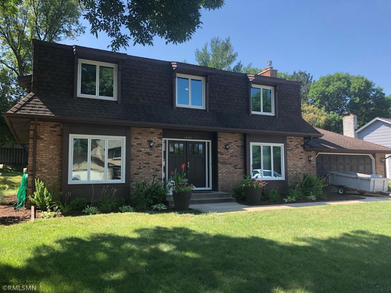 1446 Colleen Ave, Arden Hills, MN 55112