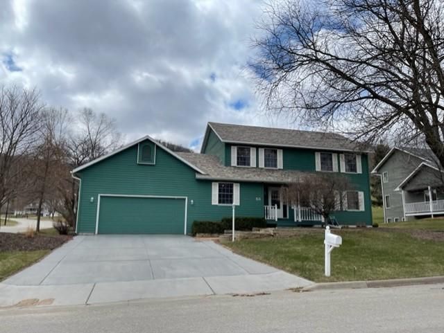 53 Forest Oak Ct, Winona, MN 55987