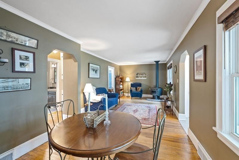 1322 Sargent Ave, Saint Paul, MN 55105