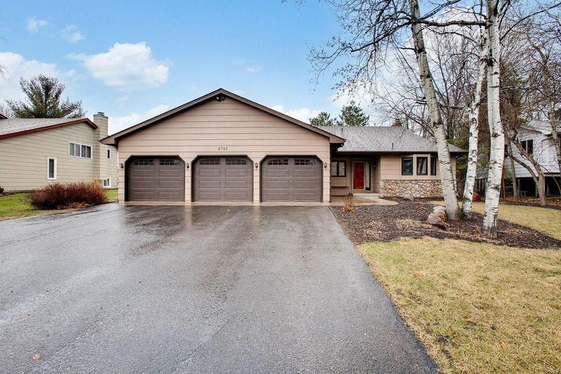 9795 Yalta St NE, Blaine, MN 55014