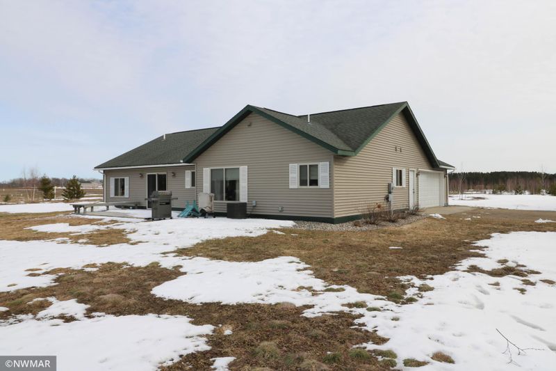 2511 Last Rd NW, Bemidji, MN 56601