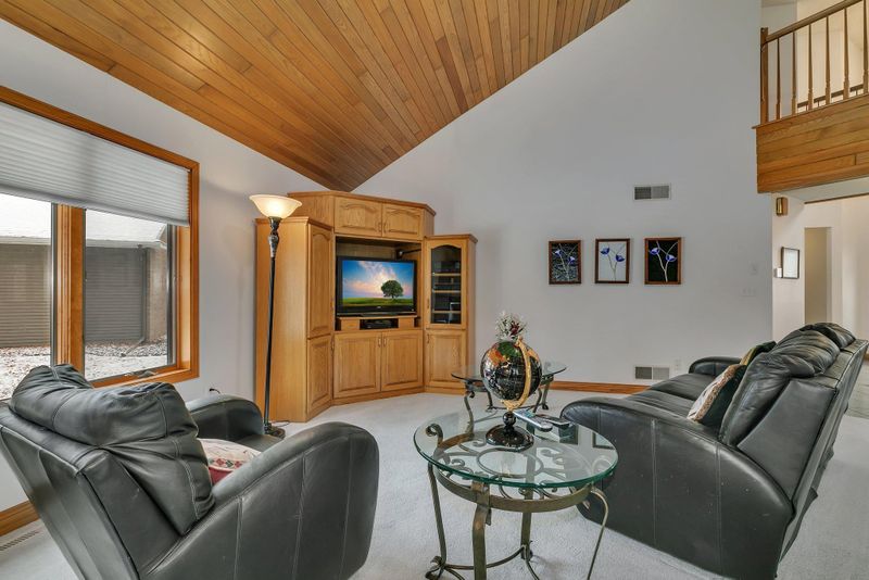 514 3rd St N, Sartell, MN 56377