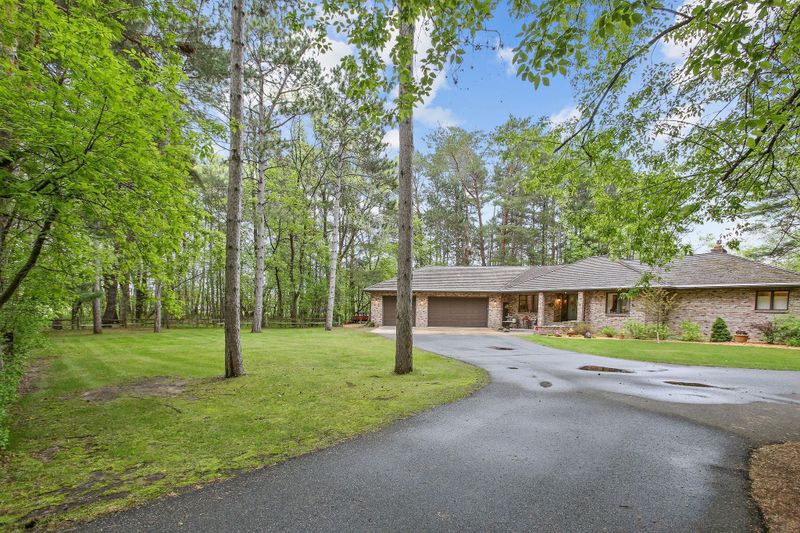 3410 Plum Creek Dr, Saint Cloud, MN 56301