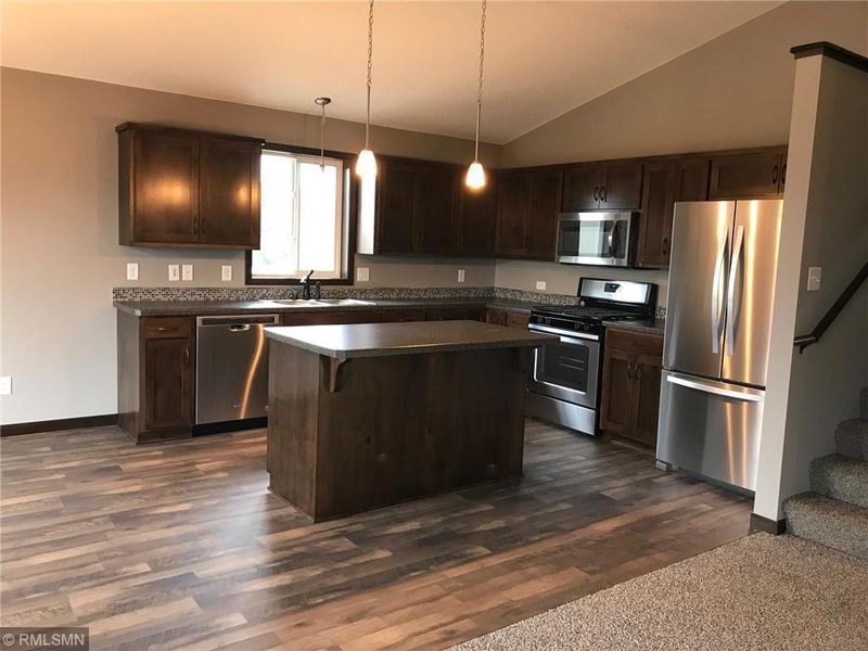 20117 Esther Pw, Big Lake, MN 55309