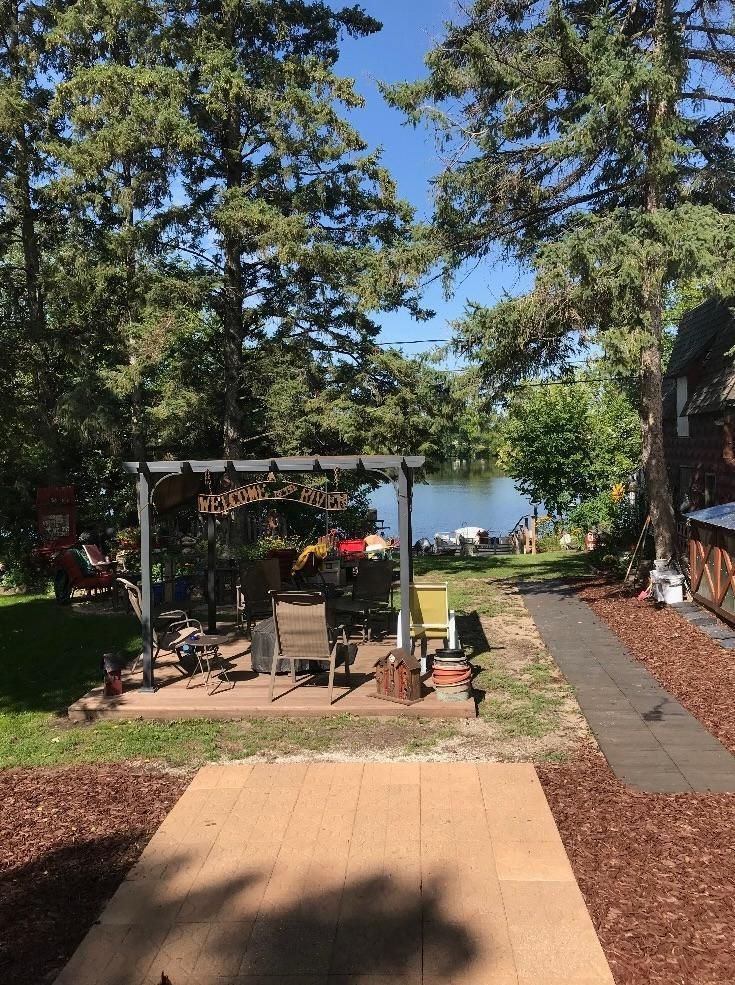 609 1st St NE, Little Falls, MN 56345