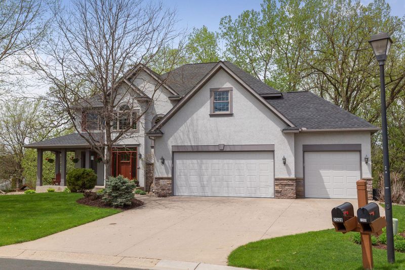 2269 Wall St, Eagan, MN 55122