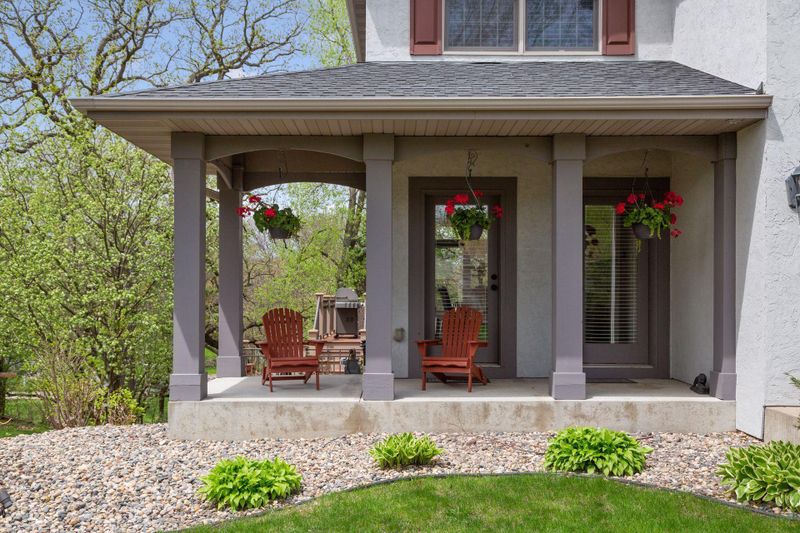 2269 Wall St, Eagan, MN 55122