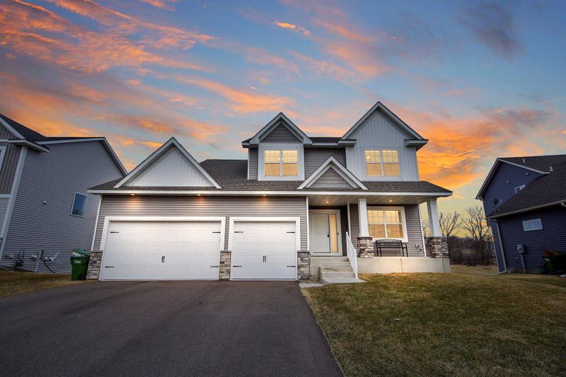 6682 21st Ave S, Lino Lakes, MN 55038