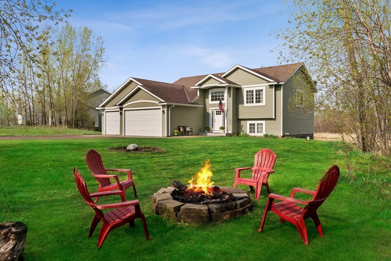 22280 Iman St NW, Nowthen, MN 55330