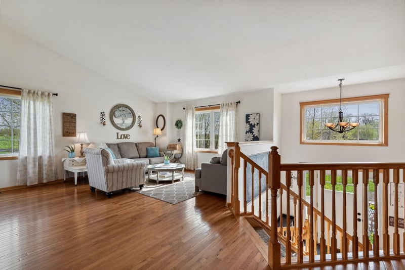 22280 Iman St NW, Nowthen, MN 55330