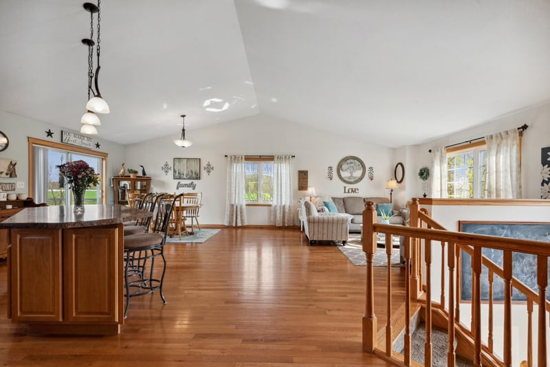 22280 Iman St NW, Nowthen, MN 55330