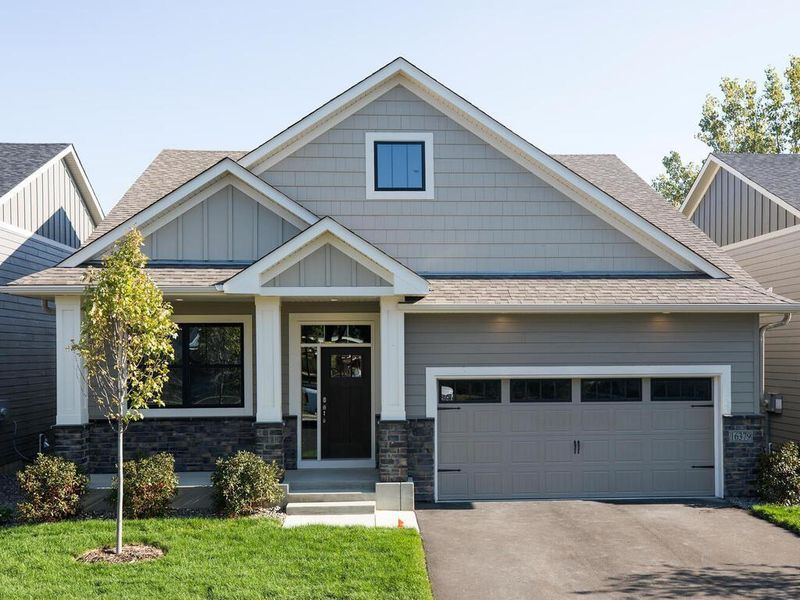16379 Glory Ln, Eden Prairie, MN 55344