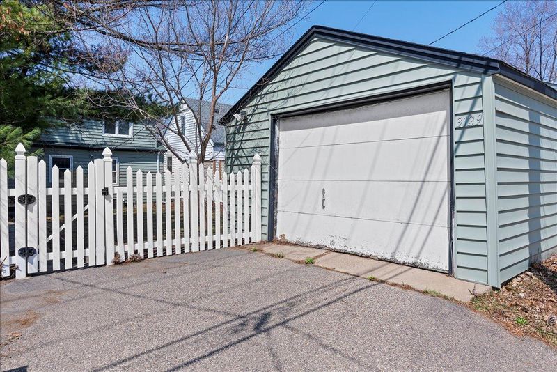 3129 Nevada Ave S, Saint Louis Park, MN 55426