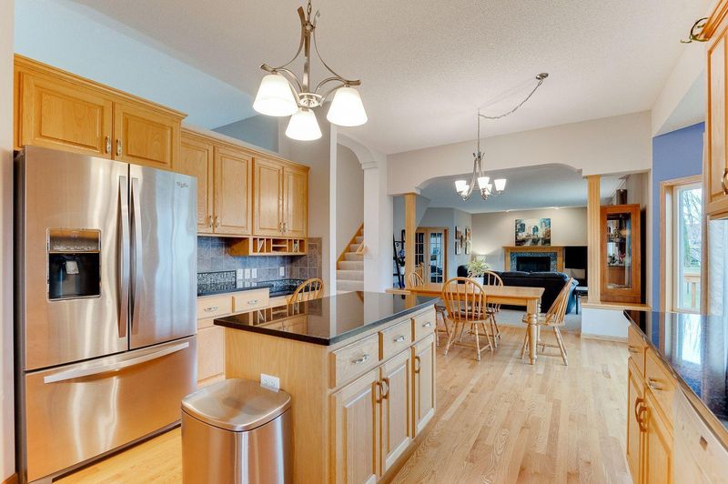 11010 Oakwood Ln N, Champlin, MN 55316