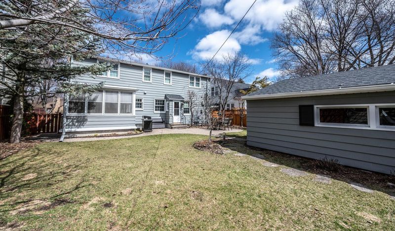 2190 Bayard Ave, Saint Paul, MN 55116
