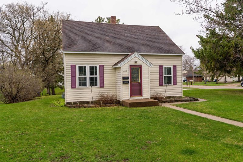 604 E Gustavus Ave, Fergus Falls, MN 56537