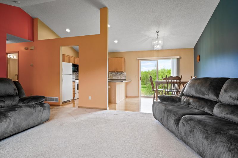 109 Birch Ave NW, Saint Michael, MN 55376