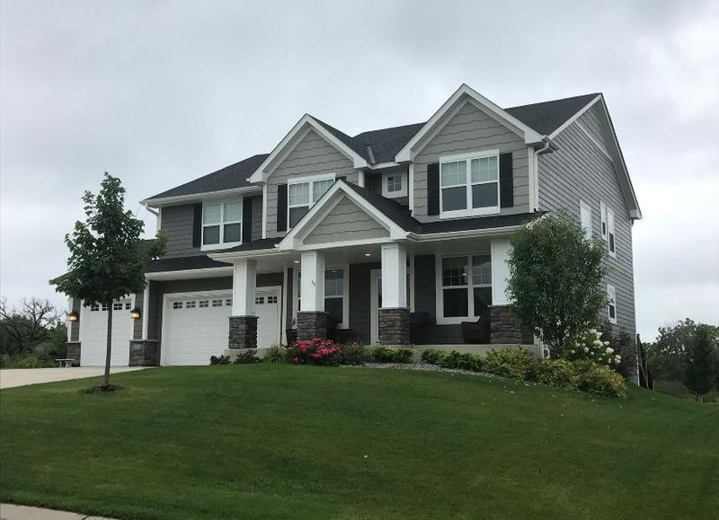 3233 Magnolia Dr, Hamel, MN 55340
