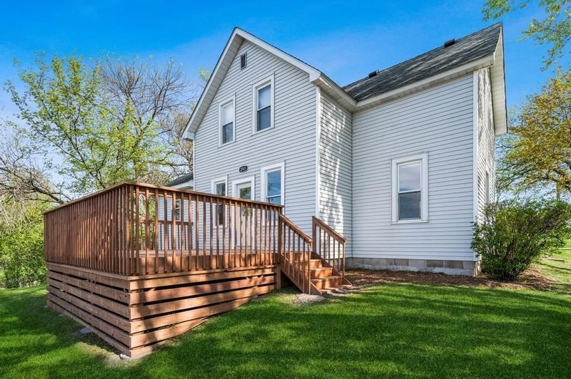 241 W Lake St, Waconia, MN 55387