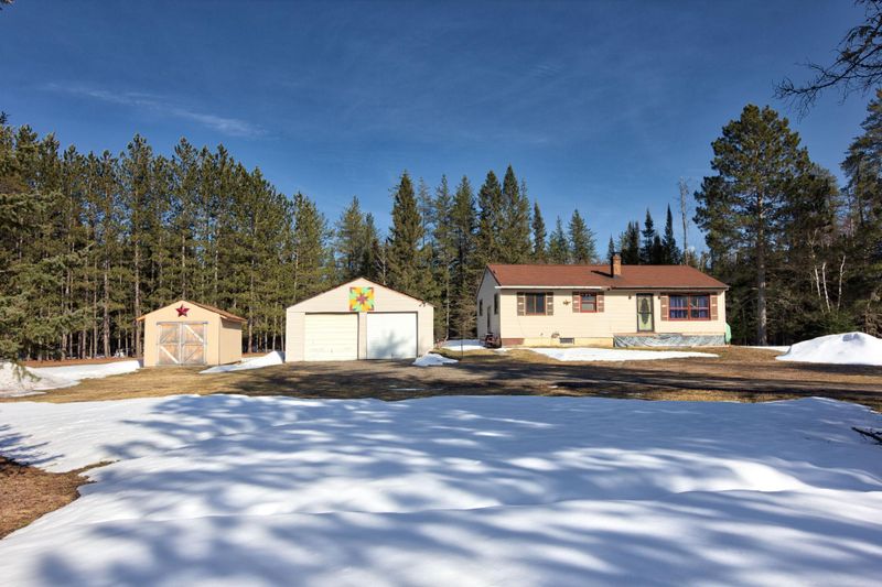 4542 Hult Rd, Aurora, MN 55705