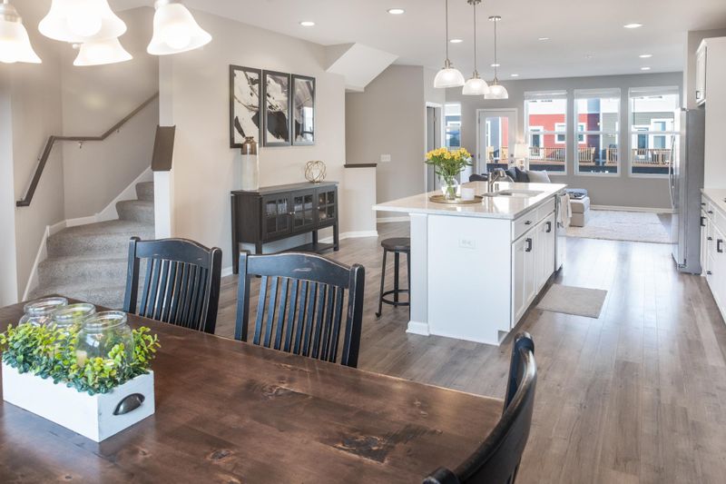 674 Satori Way, Chaska, MN 55318