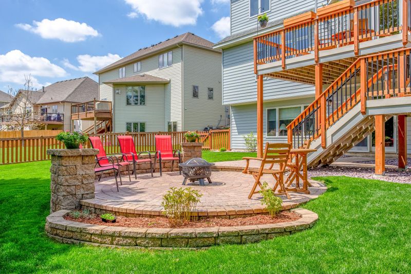 10718 Perry Dr N, Brooklyn Park, MN 55443