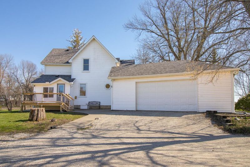 8708 County Road 2, Glencoe, MN 55336