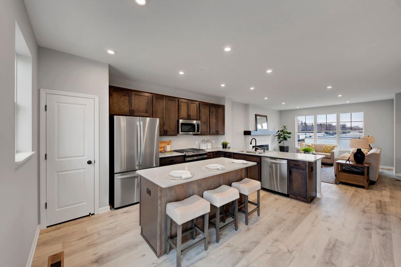 13693 Marsh View Trl, Rogers, MN 55374
