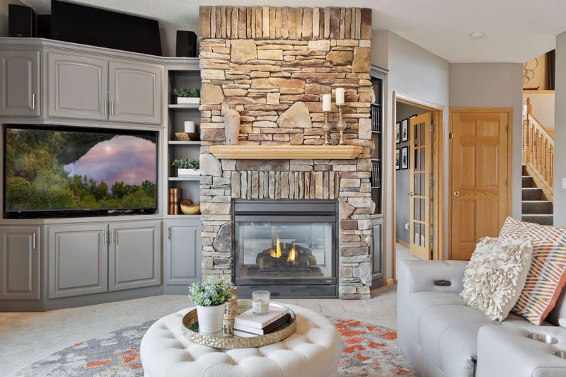 11516 Preserve Ln N, Champlin, MN 55316
