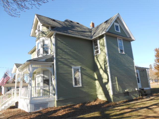 101 E Woodman St, Jeffers, MN 56145