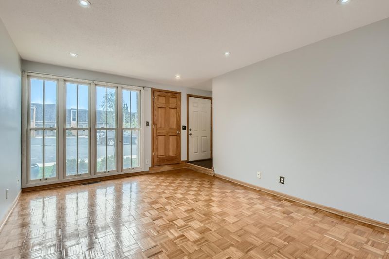 6443 Barrie Rd, Edina, MN 55435