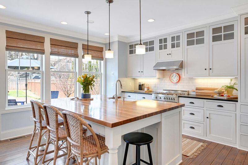 5616 Dalrymple Rd, Edina, MN 55424